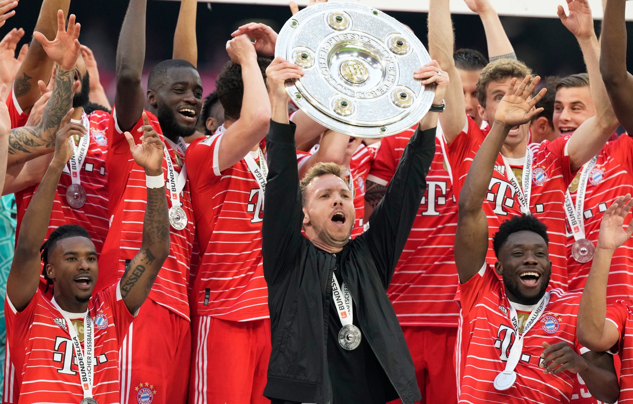 拜仁慕尼黑：欧冠征途上的王者之师再启新程